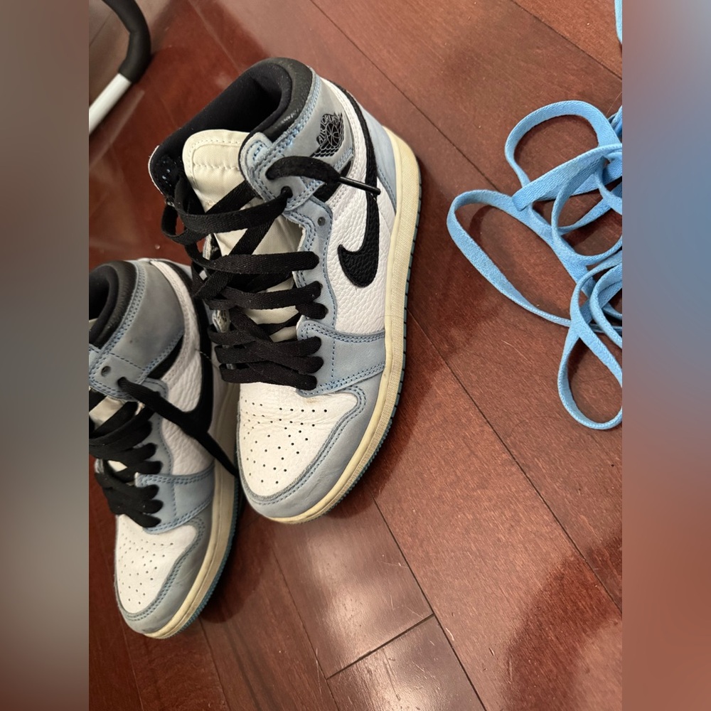 Jordan Kids' Sneakers - Black, White, and Blue